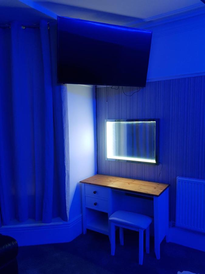 Highfields Living - All Rooms Ensuite- Free Wifi- Free Local Parking Sheffield Kültér fotó